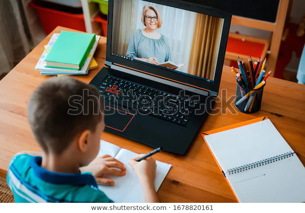 distance learning online education schoolboy 600w 1678820161